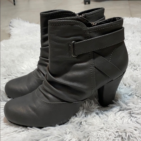 Naturalized Grey Booties (inside zip) - Picture 2 of 6